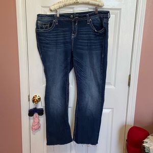 size 20 Vigoss Chelsea slim boot heritage fit cut jeans raw hem cut sparkly